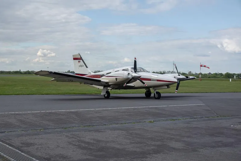 1997 Piper Seneca V
