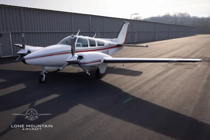 1968 Beechcraft B55