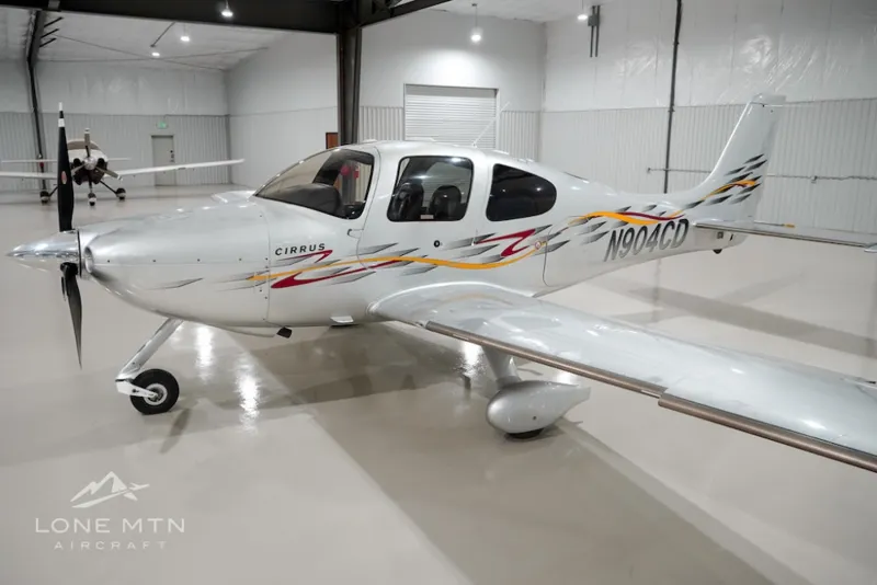2006 Cirrus SR22