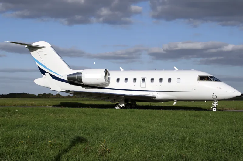 Bombardier Challenger 605