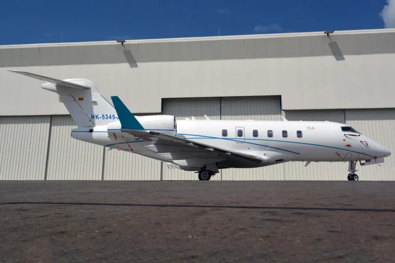 2012 Bombardier Challenger 300 for sale