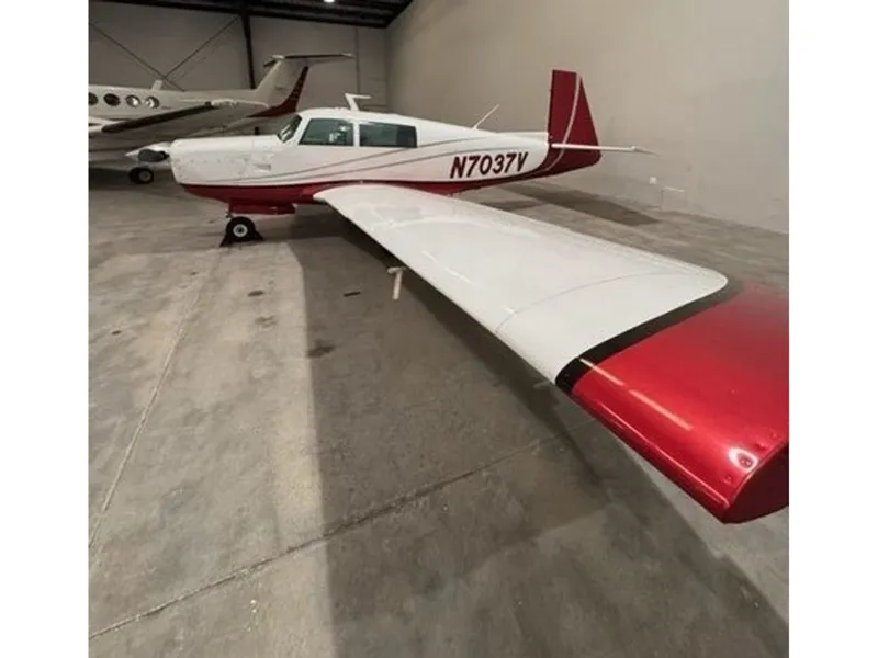 1976 Mooney M20F