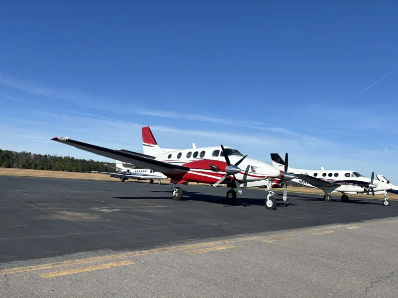 1999 Beechcraft C90B