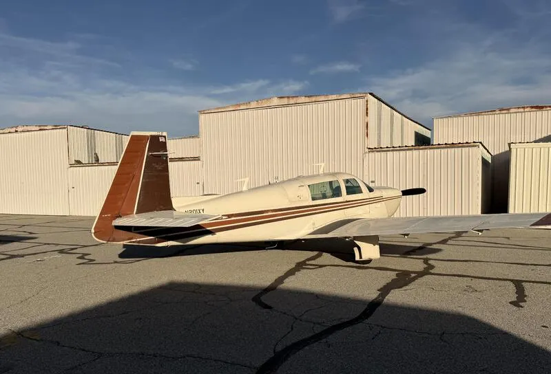 1978 Mooney M20J 201