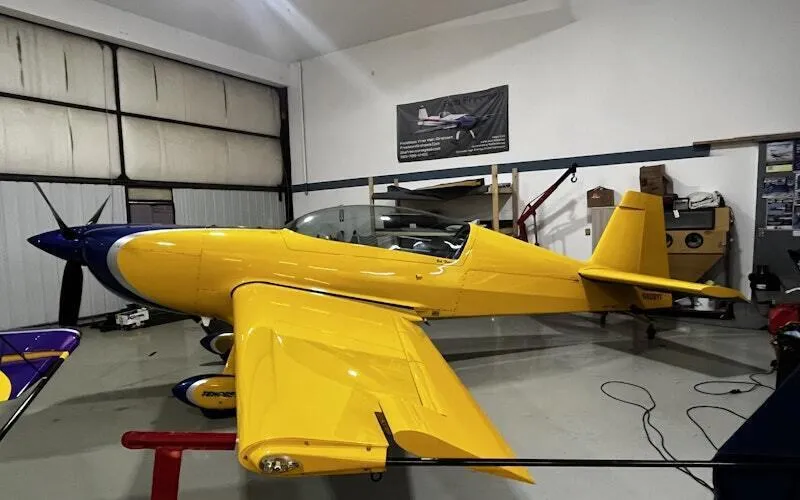 2015 Extra EA-330LX