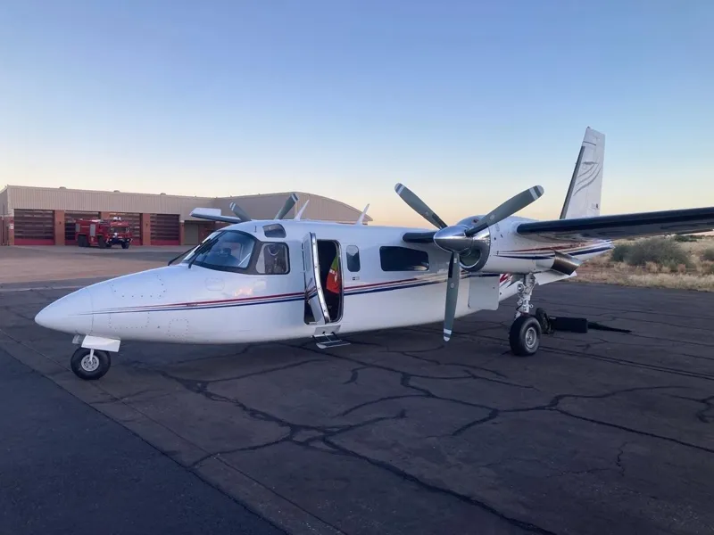 COMMANDER Aero Commander 690 for sale