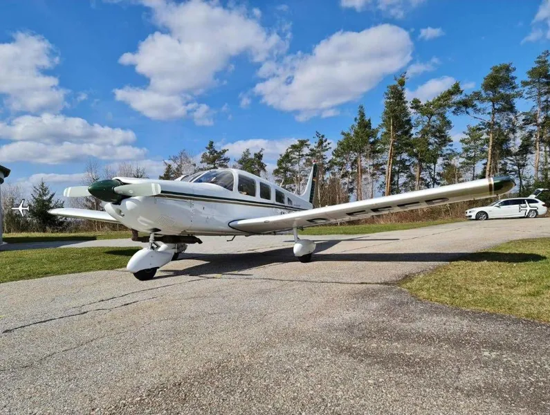1973 Piper PA-32-300 Cherokee Six
