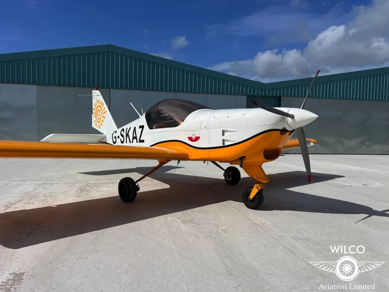 2010 Tomark AT-3 R100