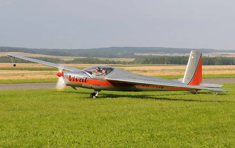 1987 Evektor L-13 Vivat