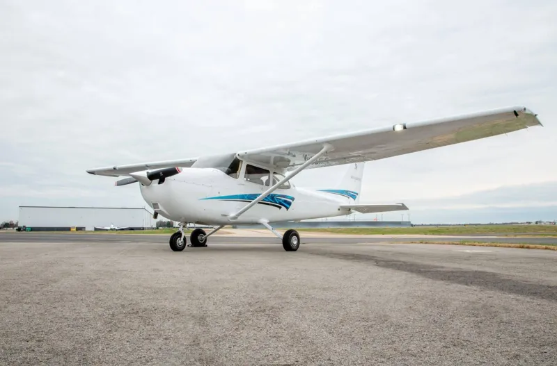CESSNA 172 S