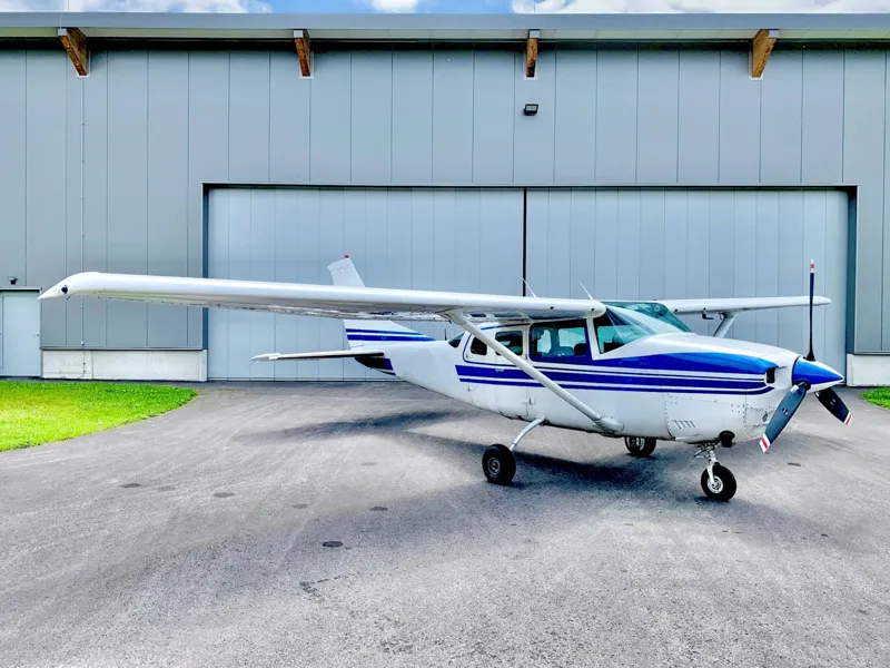 CESSNA TU-206 Turbo Stationair