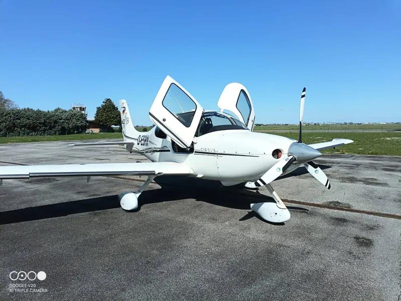 2006 Cirrus SR22 G2