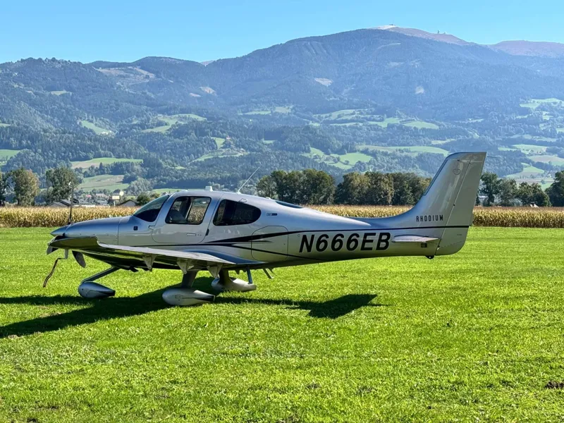 2021 Cirrus SR22T G6 GTS