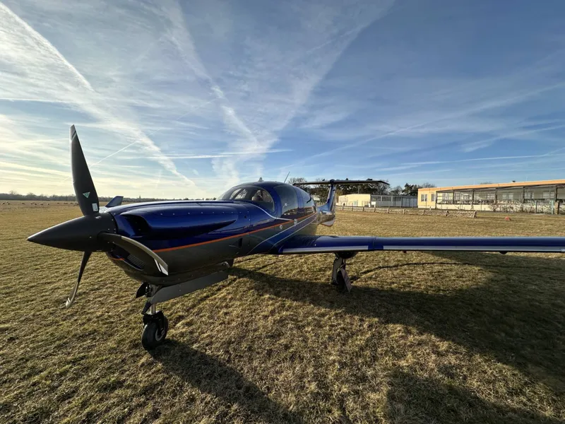 Diamond DA-50 for sale