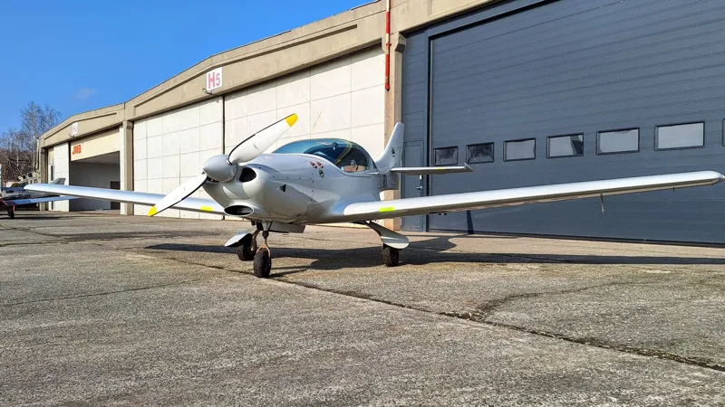 2016 JMB 912ULS
