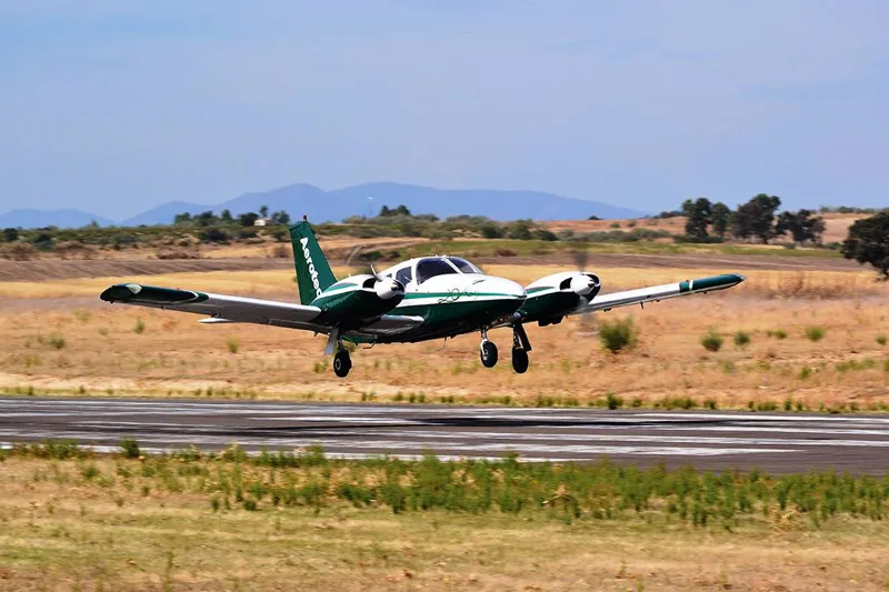 PIPER PA-34-200T Seneca II for sale