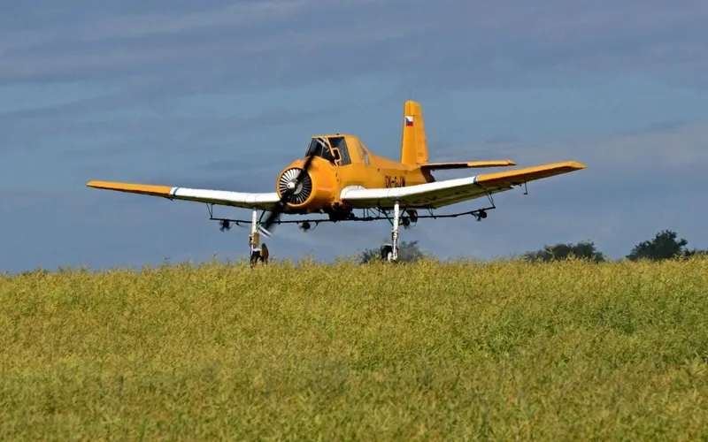 1976 Zlin Z-37 Cmel k A