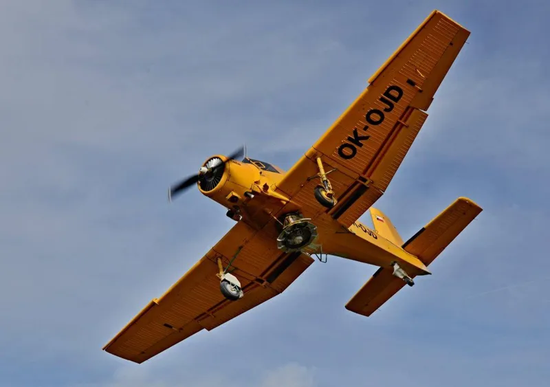 1984 Zlin Z-37 Cmel k A