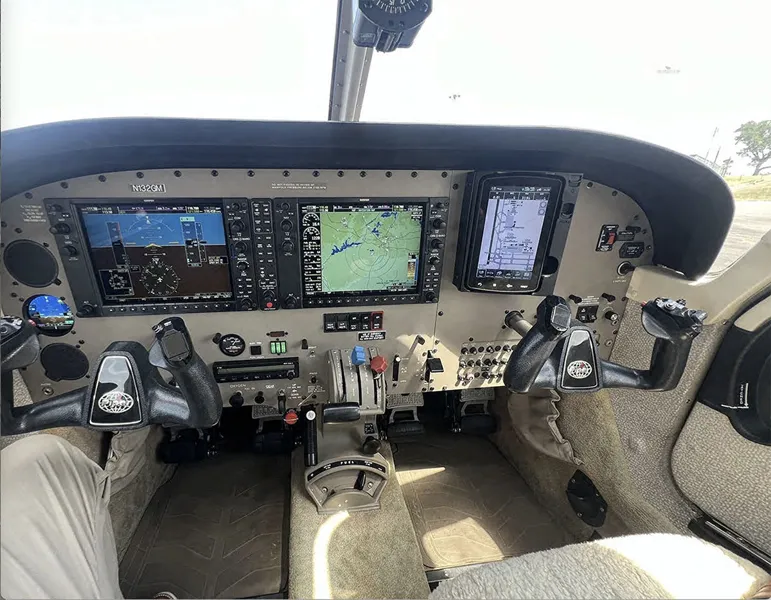 2004 Piper Saratoga for sale
