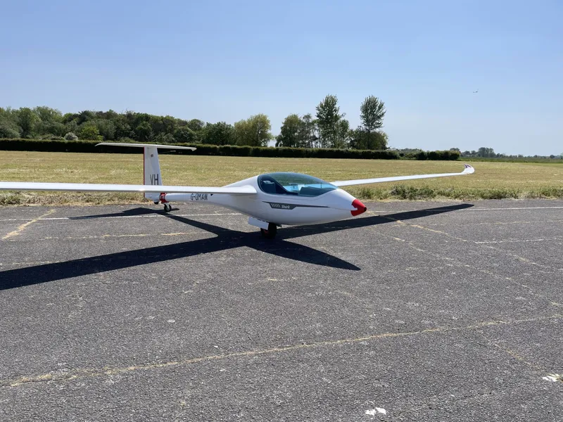 2023 Hph Shark 304ES 18M High Performance
