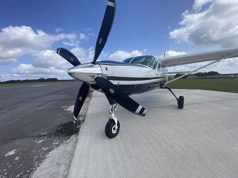 2002 Cessna 208 Supervan 900