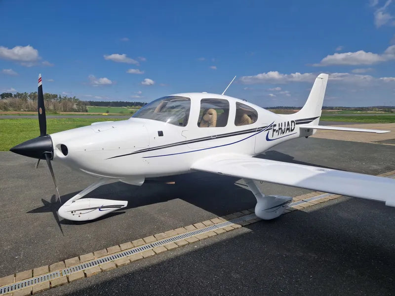 2001 Cirrus SR20