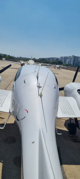 2005 Diamond DA42