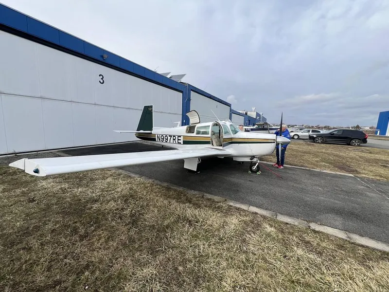 1966 Mooney M20E Super 21