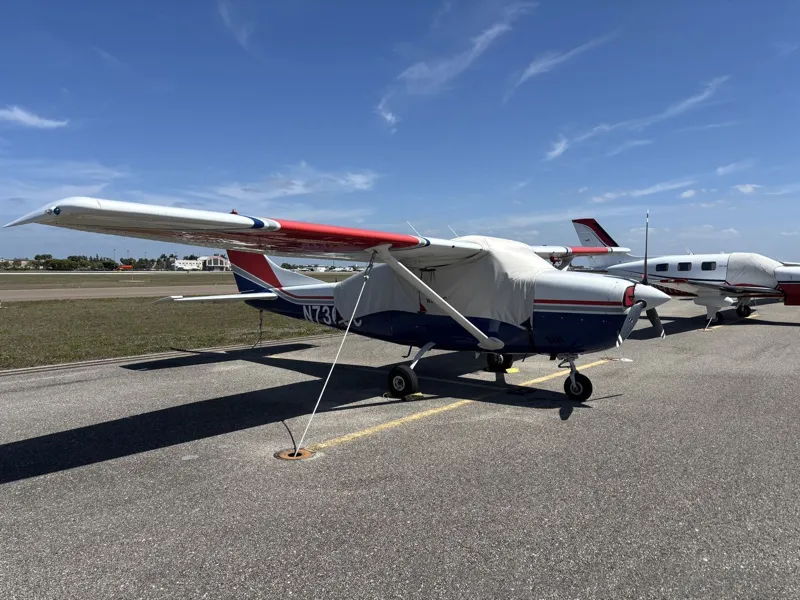 1978 Cessna U206