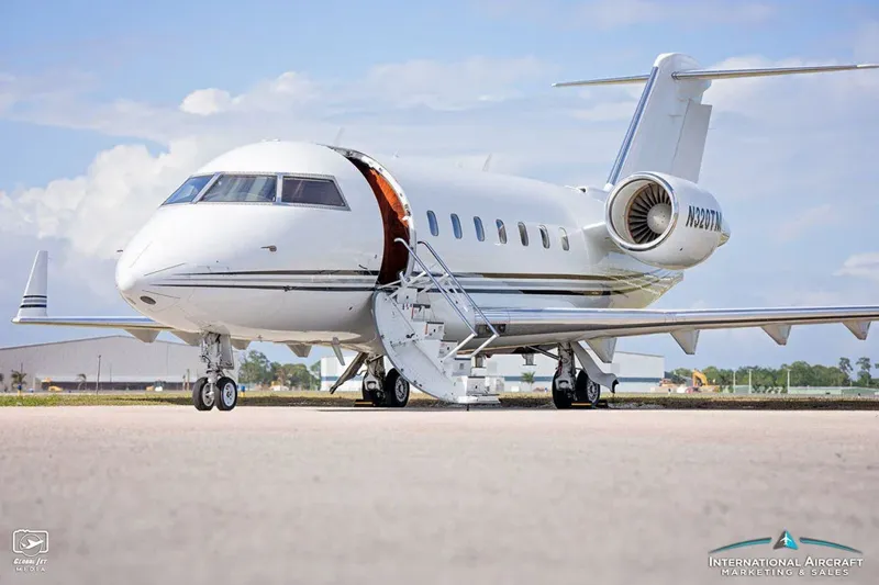 1995 Bombardier Challenger 601-3R