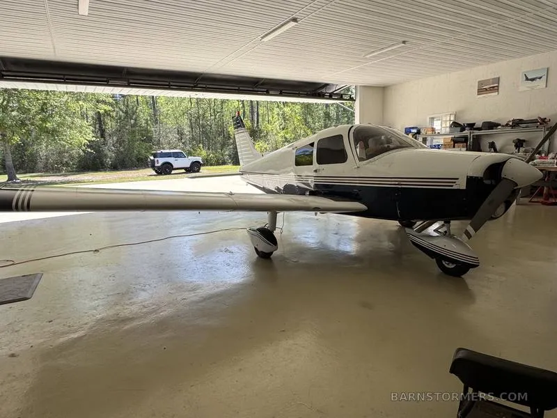 Piper Cherokee