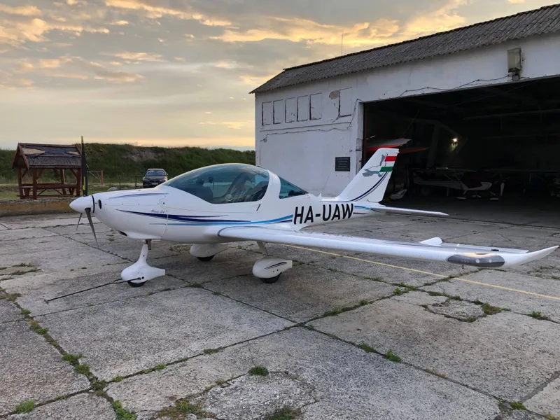 2011 TL Ultralight TL-2000 Sting S4