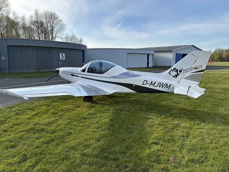 Alpi Aviation Pioneer 300 Griffon 912 iS