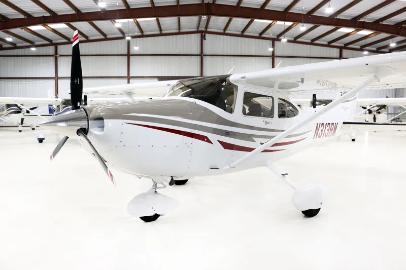 2005 Cessna 182T
