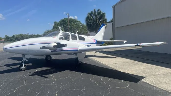 1968 Beechcraft Baron D55 for sale