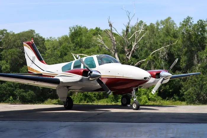 1964 Beechcraft Baron B55 for sale
