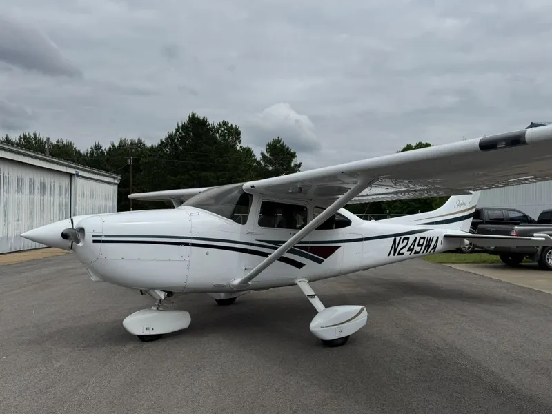1998 Cessna 182S for sale