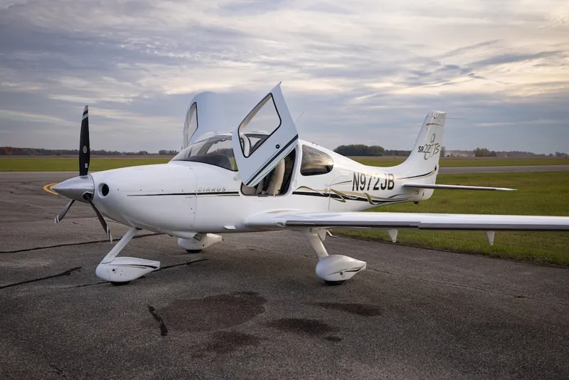 2006 Cirrus SR22 GTS
