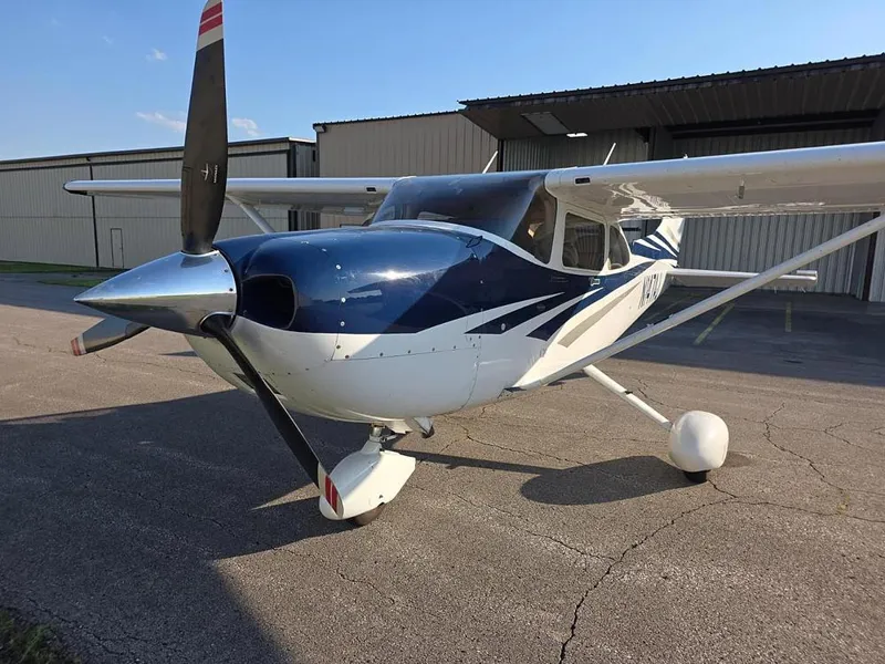 2006 Cessna 182T for sale