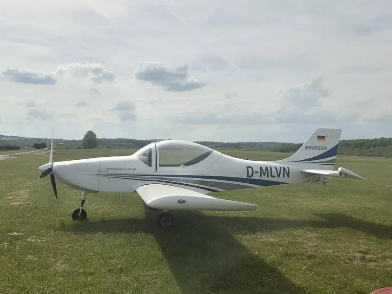 Breezer Aircraft B400-6