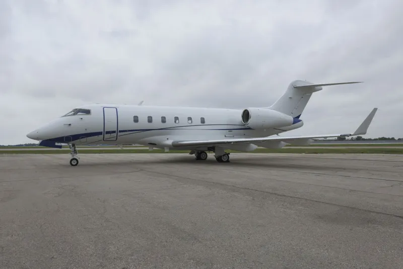 2009 Bombardier Challenger 300 for sale