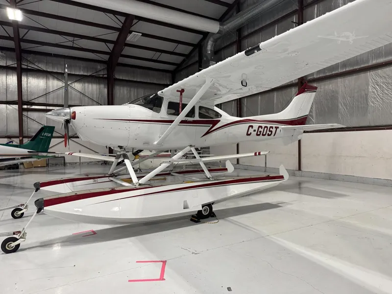 1999 Cessna 182 for sale