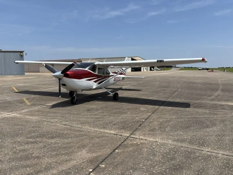 2006 Cessna 182T for sale
