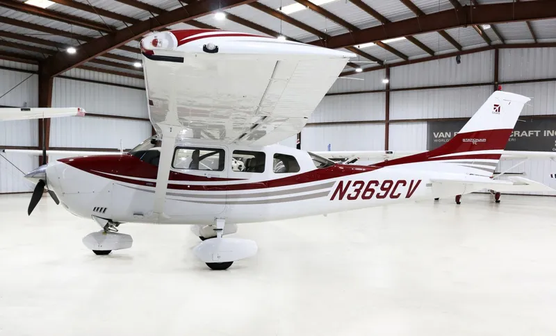 Cessna T206H