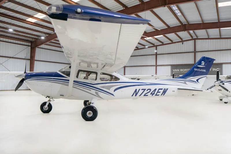 2016 Cessna 182 T for sale