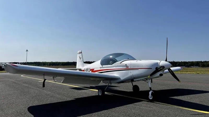 Alpi Aviation Pioneer 200