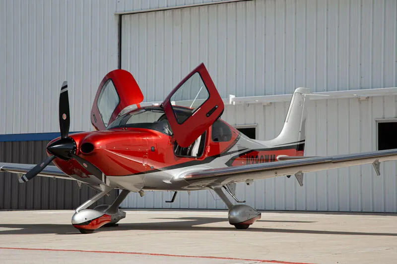 Cirrus SR22