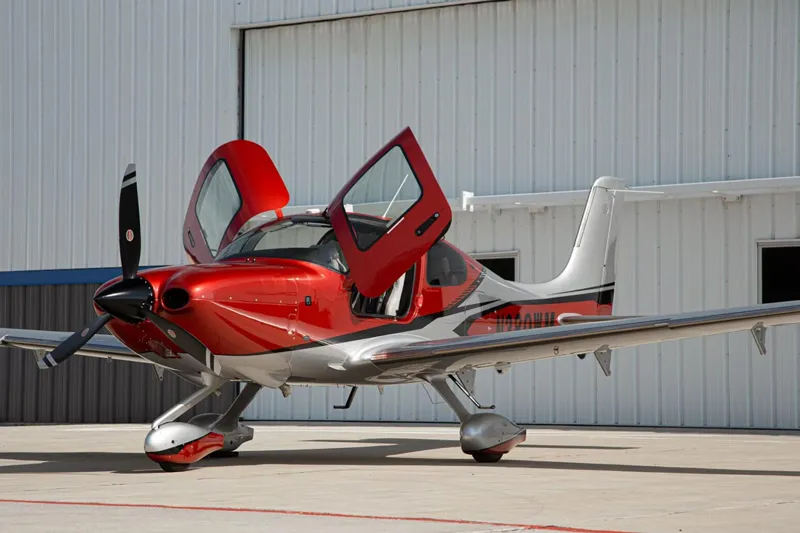 Cirrus SR22