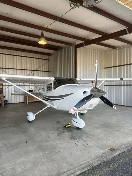 2000 Cessna 182 for sale