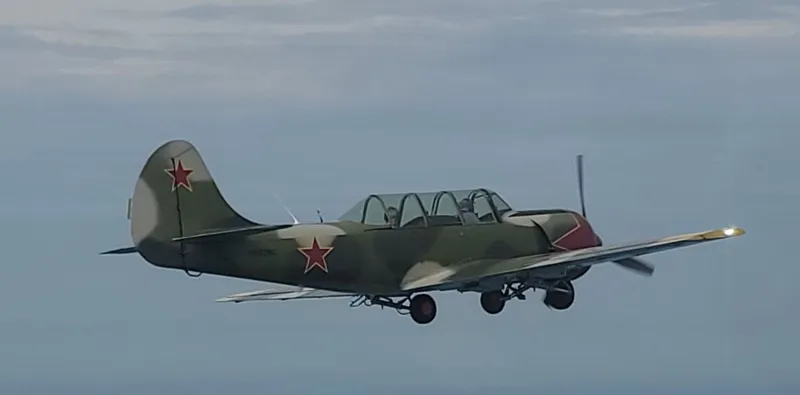 Yakovlev Yak-52